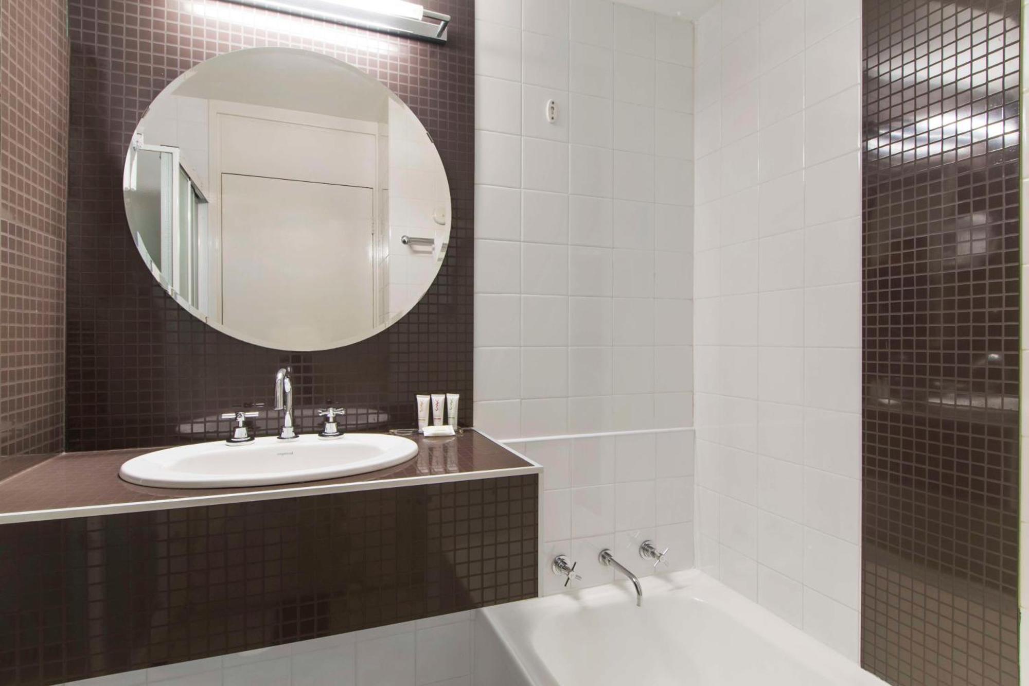 Metro Hotel Пърт Екстериор снимка
